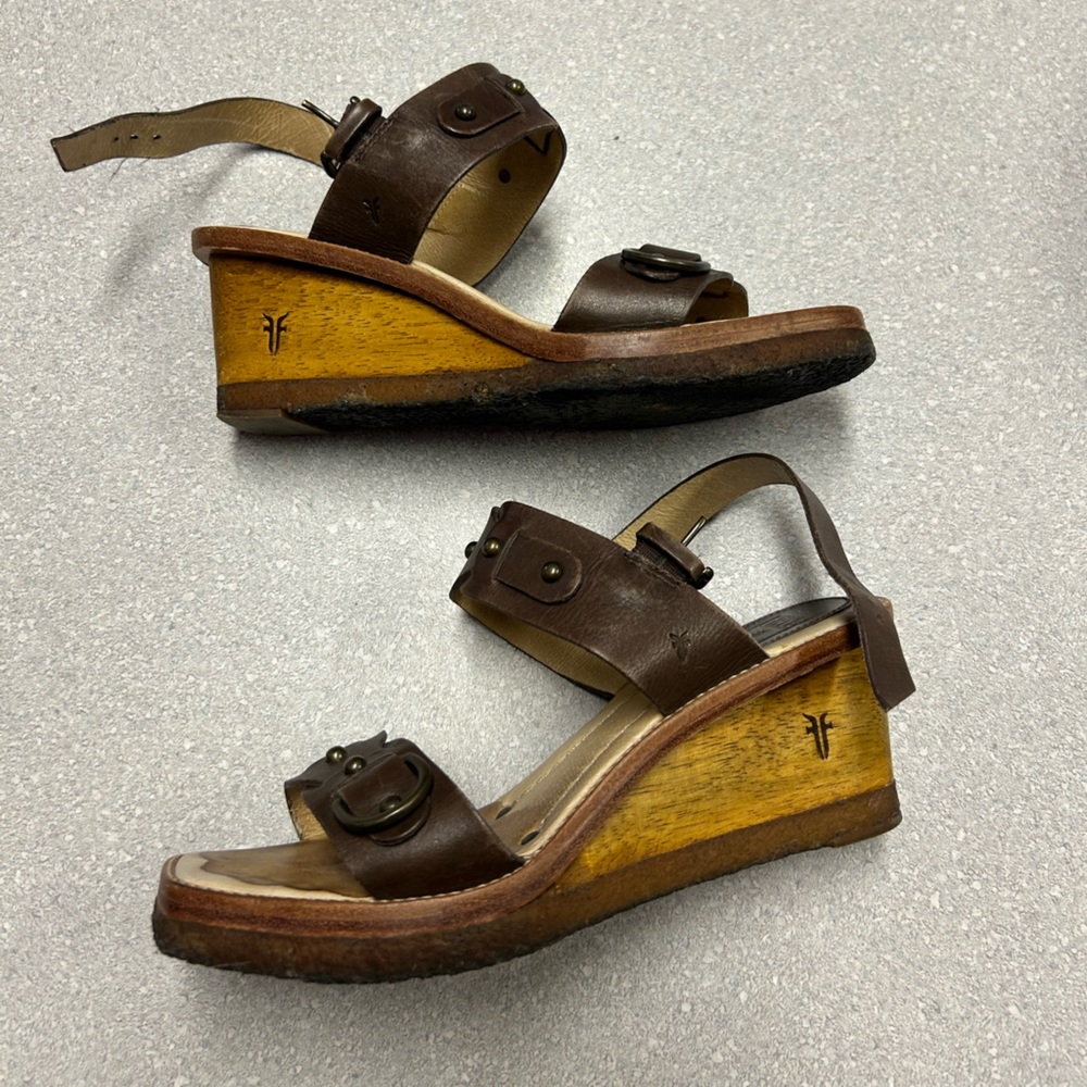 Frye women’s wooden chunky strap heels